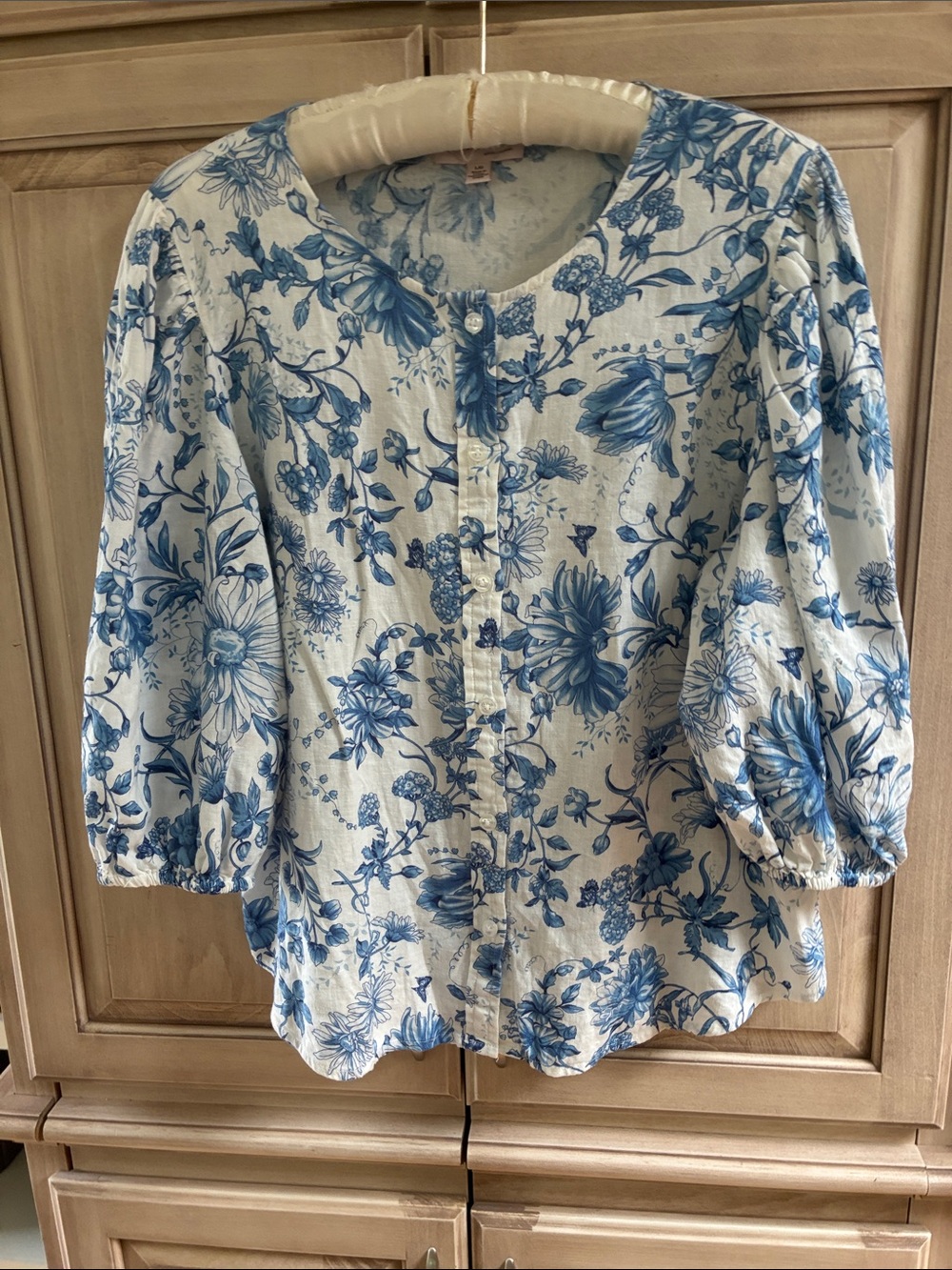 Philosophy Blue Floral Button-Front linen blend Blouse